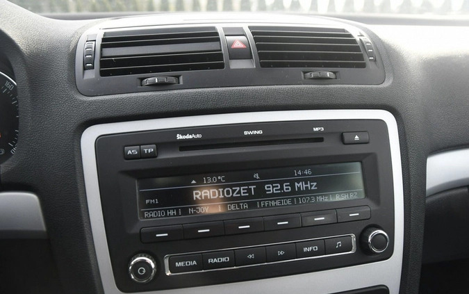 Skoda Octavia cena 24900 przebieg: 230000, rok produkcji 2009 z Koło małe 466